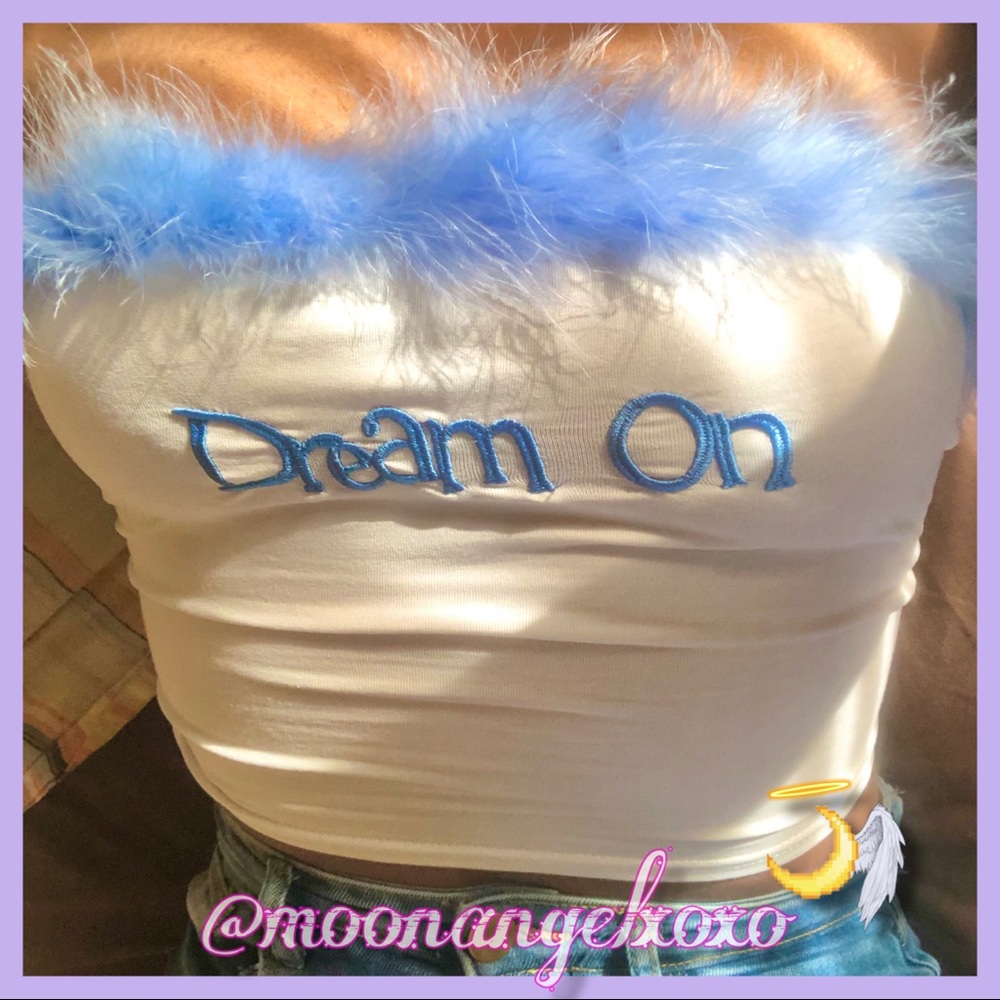 😴💙Dream On Bandeau Crop Top w/Faux Fur Trim💙😴